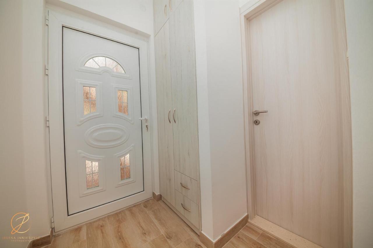 Apartments Ruzmarin Herceg Novi Exterior foto
